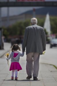 子供のプログラミングに親が付き添いする際のポイントは？