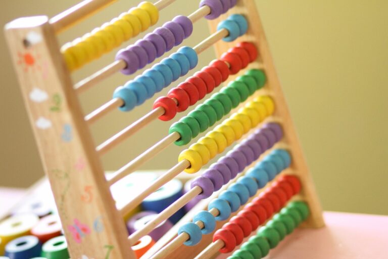 子供が楽しめるプログラミングiPadアプリは何ですか？
